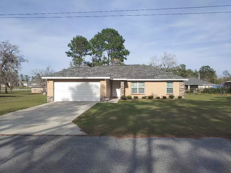 8 HEMLOCK TRAIL CT, Ocala, FL 34472