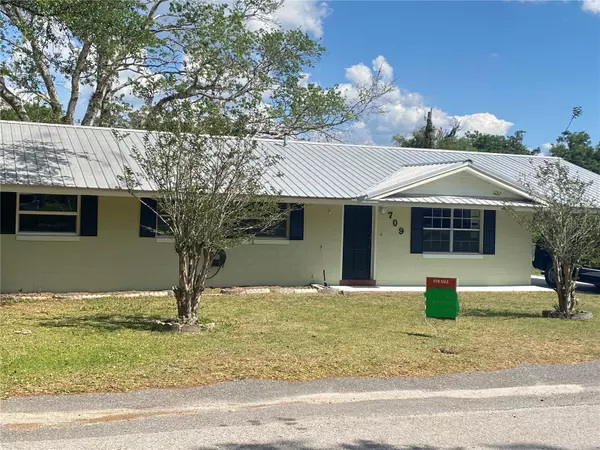 Ocala, FL 34471,709 SE 34TH TER