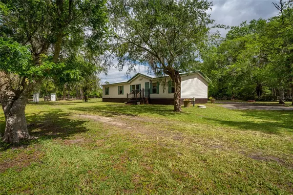 54410 BUCKHORN RD, Astor, FL 32102