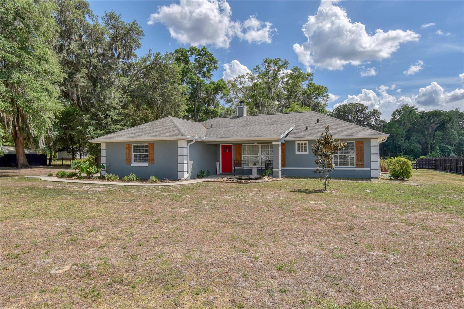 3890 SE 100TH ST,  Belleview,  FL 34420