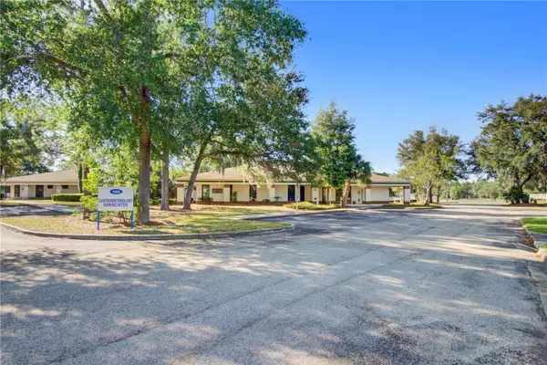 Ocala, FL 34481,9401 SW 200 HWY #1002 (Bldg 1000)