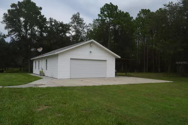 Dunnellon, FL 34433,7655 W SIR WALTERS LN