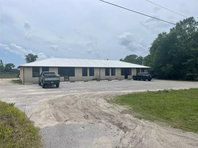 10228 E HIGHWAY 25, Belleview, FL 34420