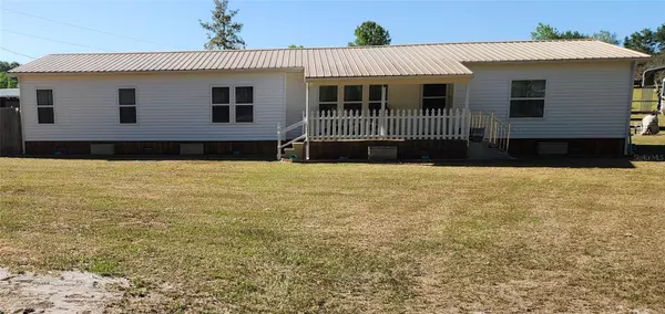 Reddick, FL 32686,3005 W HIGHWAY 329