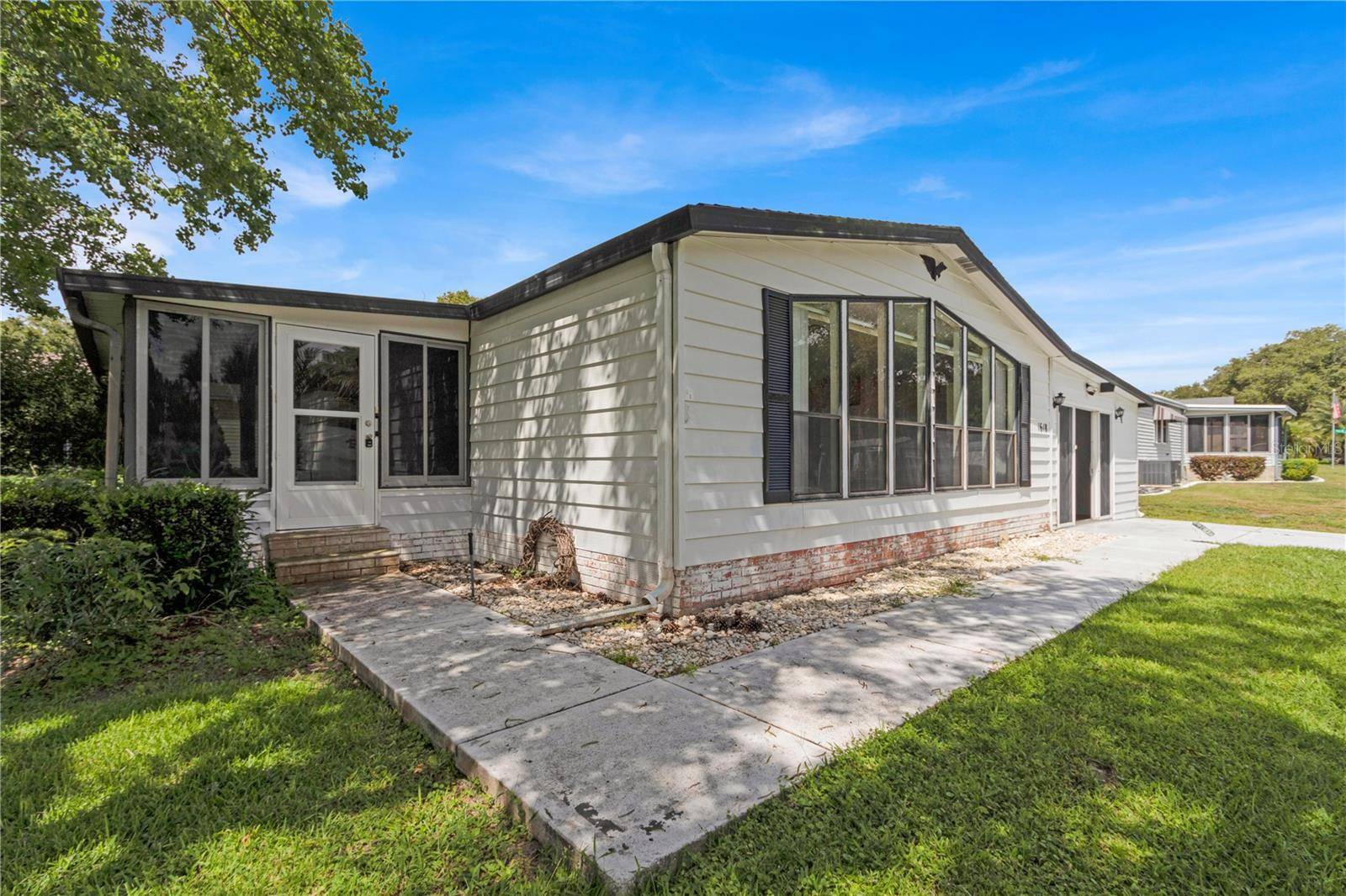 Lady Lake, FL 32159,1618 CYPRESS PT