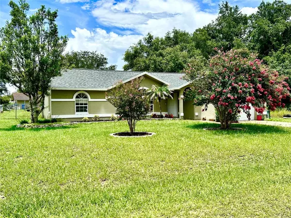 Ocala, FL 34472,5 PINE CT