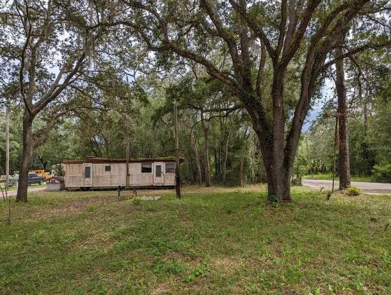 16480 NE 137TH TER, Fort Mc Coy, FL 32134