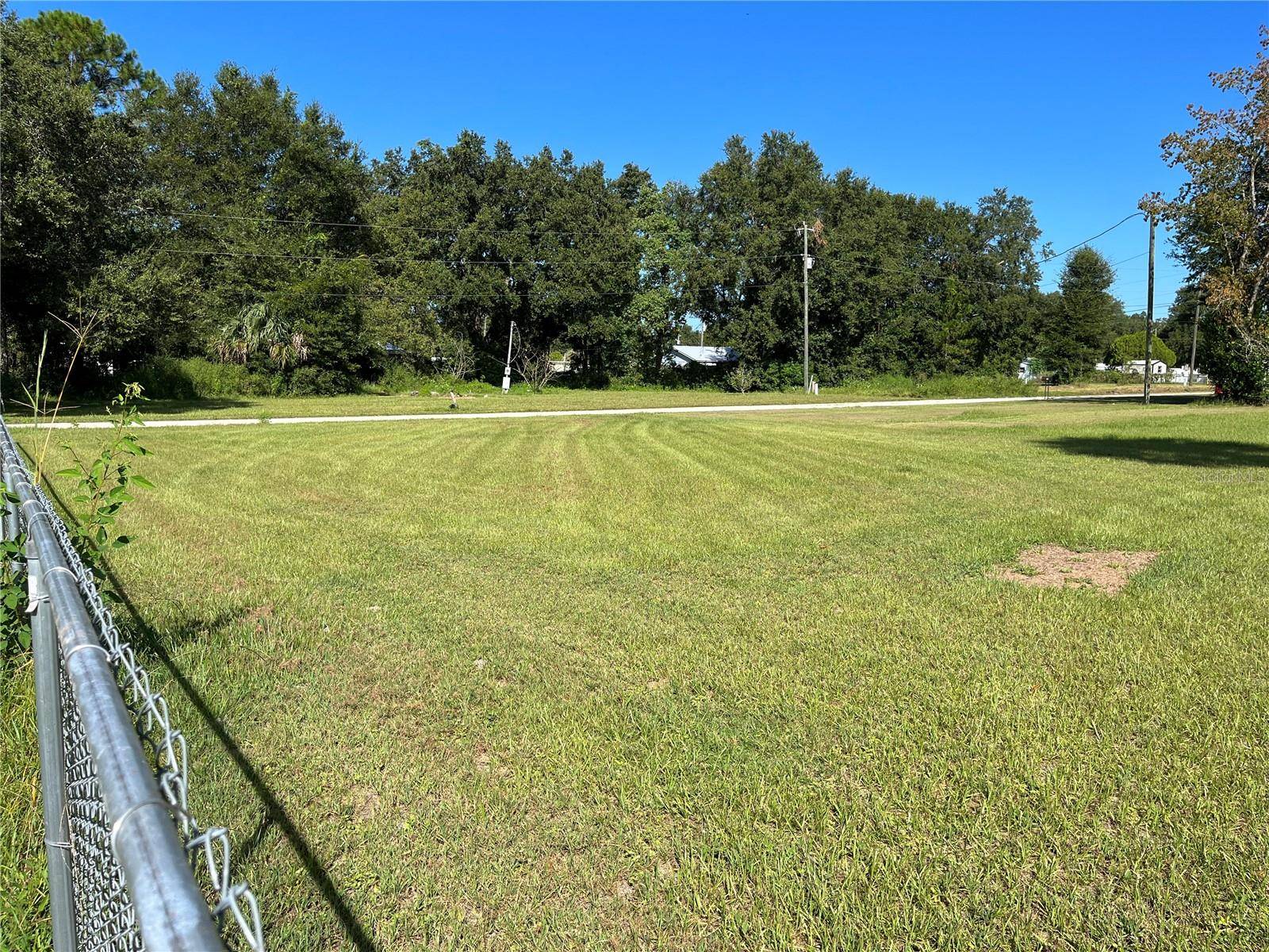 106 ALGONQUIN ST, Satsuma, FL 32189