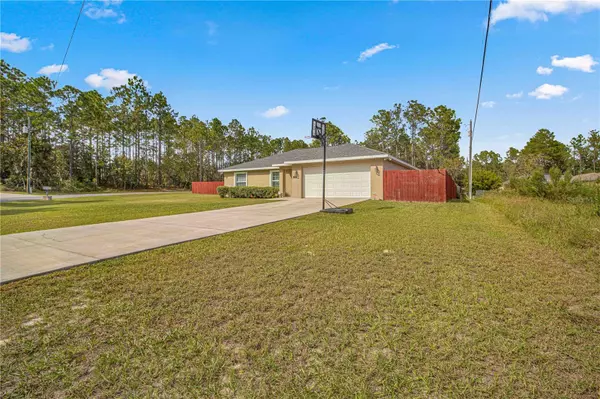 Ocala, FL 34473,7066 SW 131ST LOOP