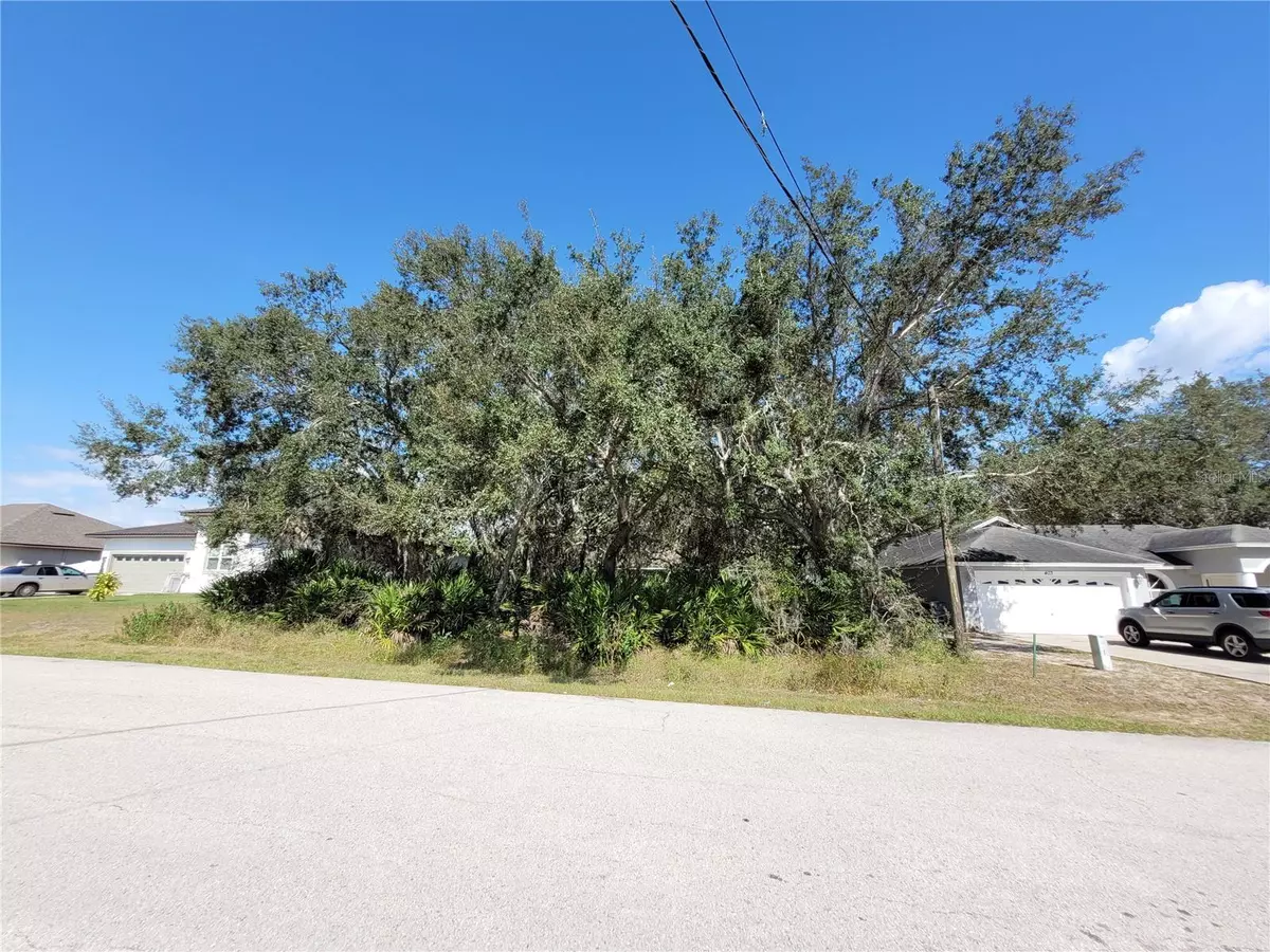 Poinciana, FL 34759,405 MANITOBA LN