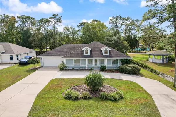 8428 W PERIWINKLE LN, Homosassa, FL 34446