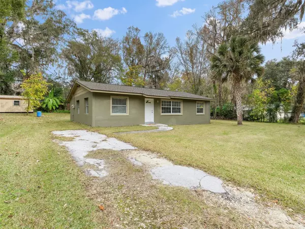 Ocala, FL 34476,205 SW 74TH LN