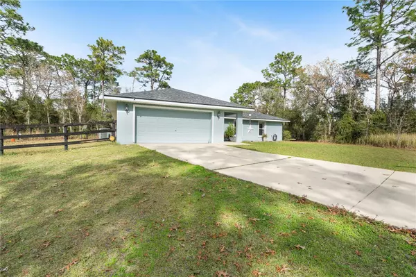 Ocala, FL 34472,11 HEMLOCK LOOP TRL