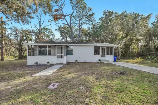 874 NE 1ST TER,  Crystal River,  FL 34429