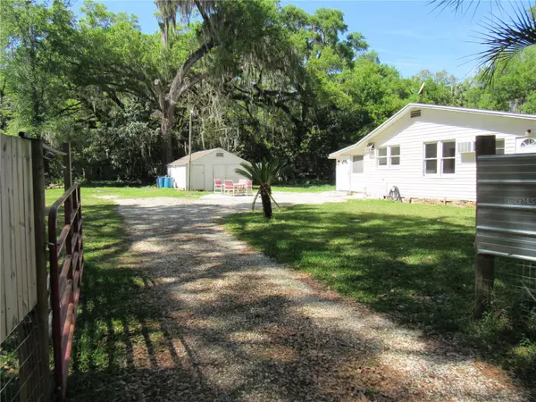 Ocklawaha, FL 32179,12310 SE 130TH CT