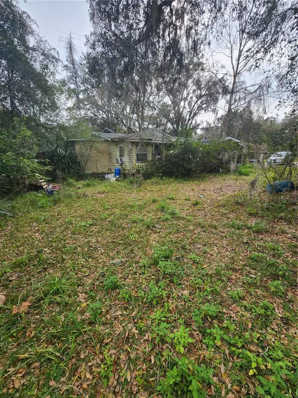 3865 COUNTY ROAD 519, Coleman, FL 33521