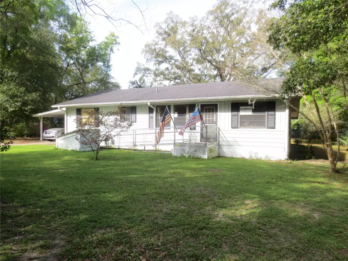 Silver Springs, FL 34488,120 NE 167TH CT