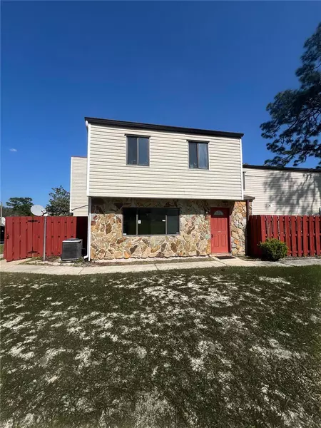 2134 NE 45TH AVE, Ocala, FL 34470