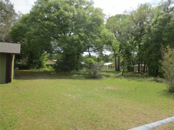 Silver Springs, FL 34488,2105 SE 174TH CT