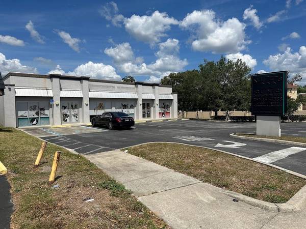 1139 E SILVER SPRINGS BLVD #2, Ocala, FL 34470