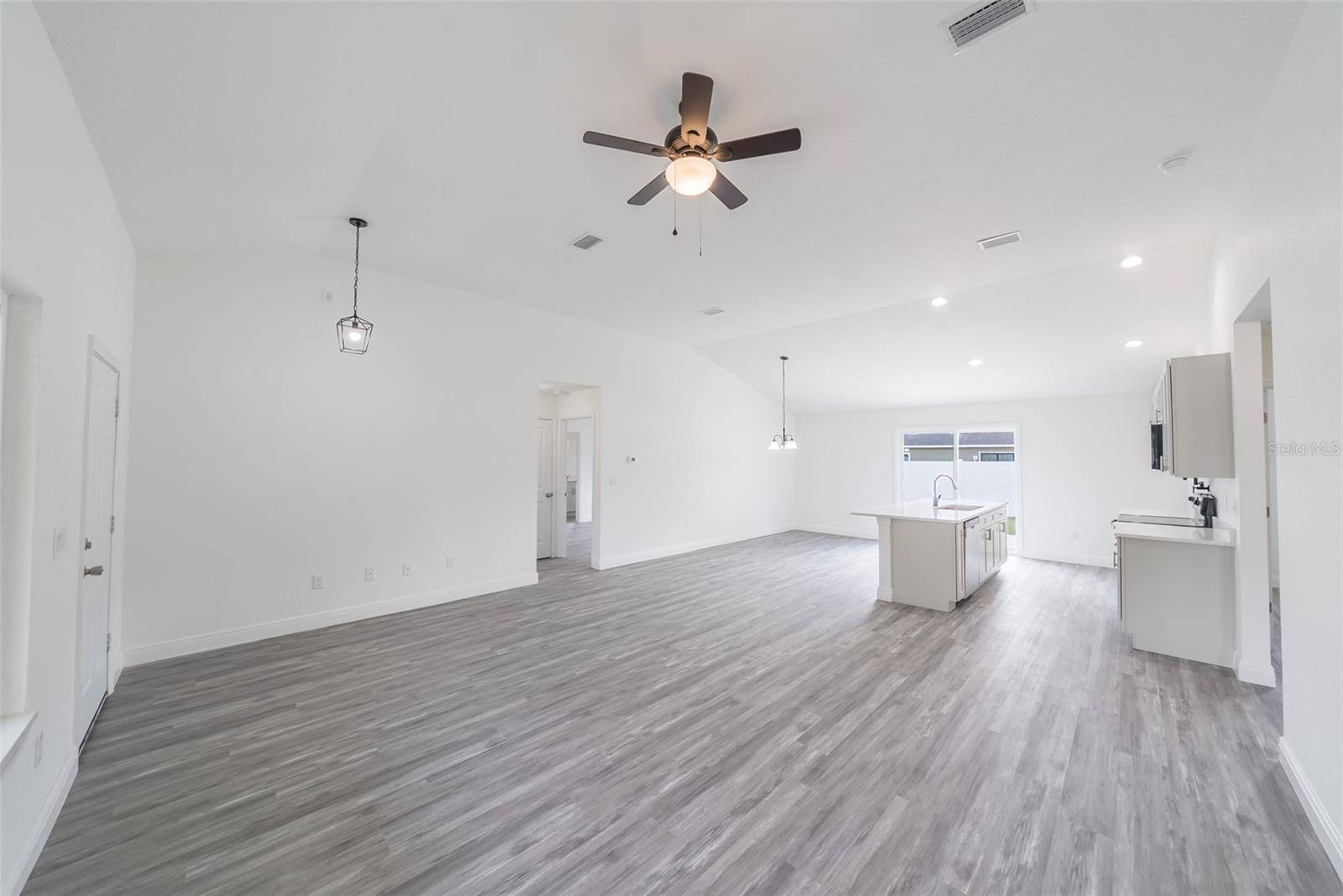 Silver Springs, FL 34488,13026 NE 6 PL