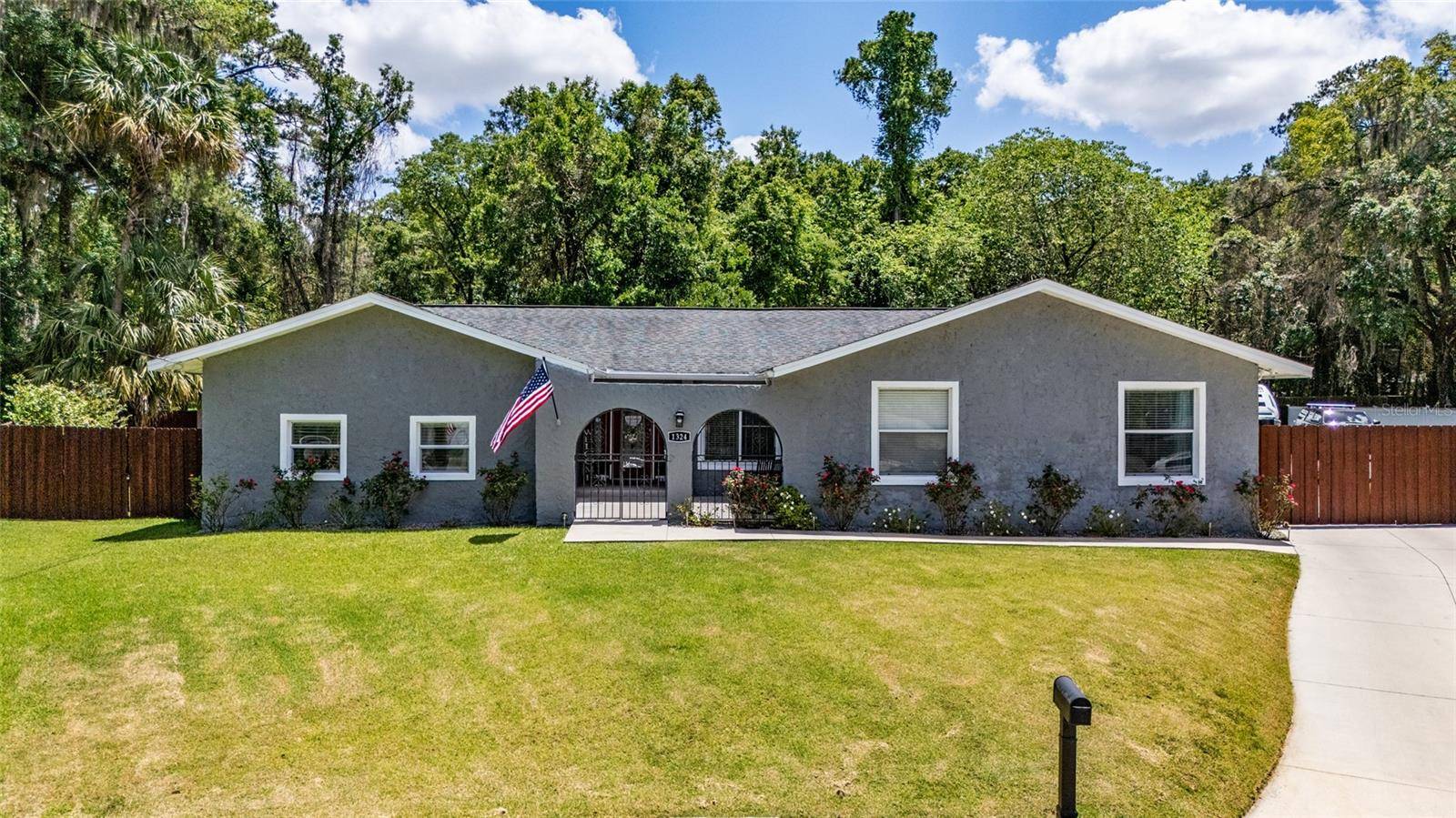 1324 NE 13TH CIR, Ocala, FL 34470