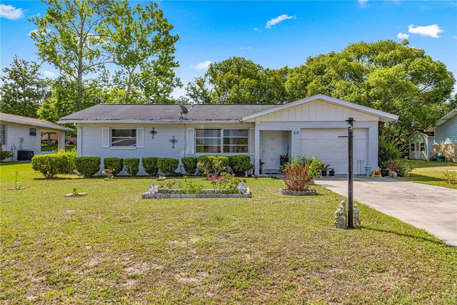 20 LAKE COURT LOOP, Ocala, FL 34472