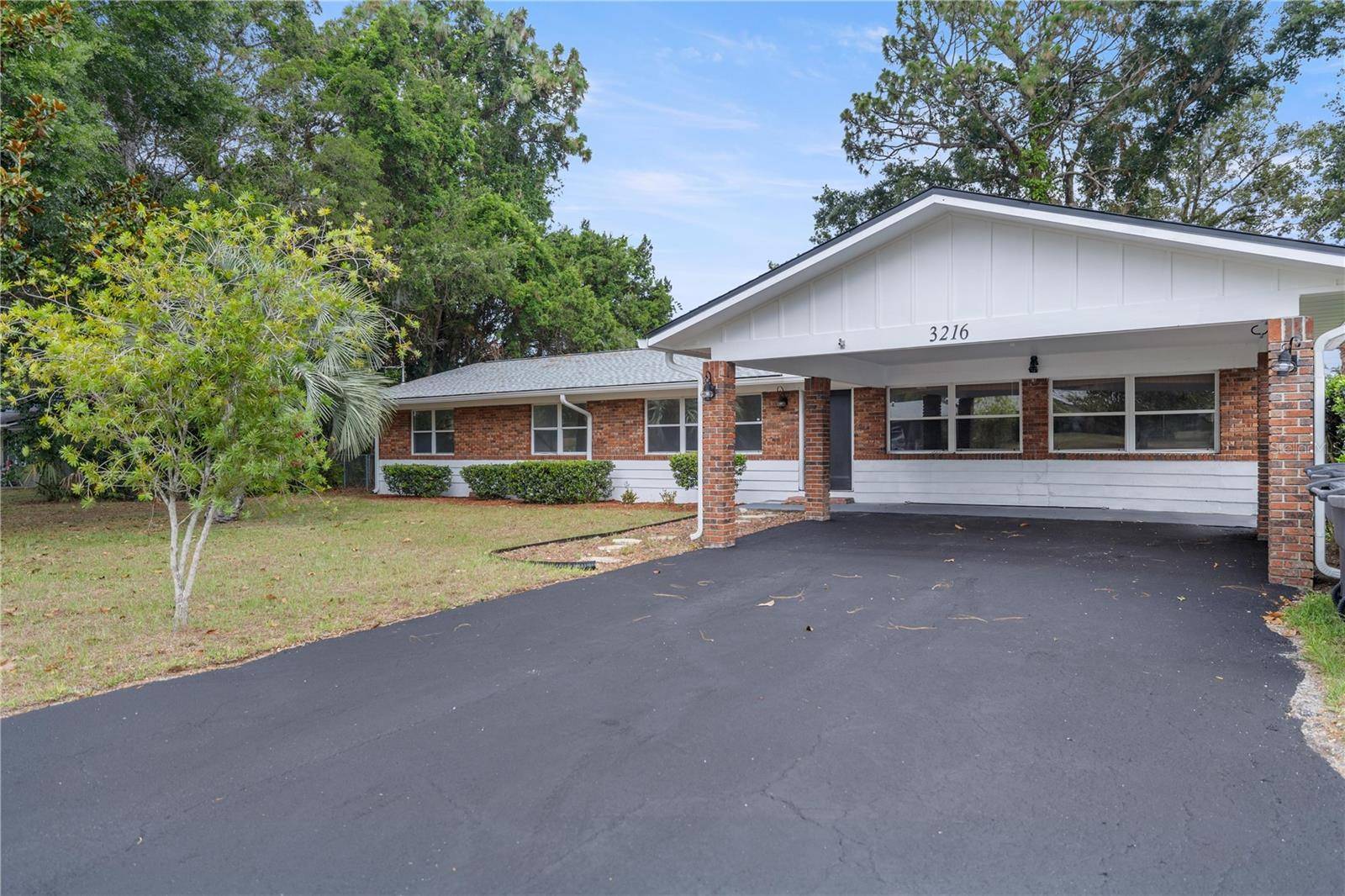 3216 NE 7TH LN, Ocala, FL 34470