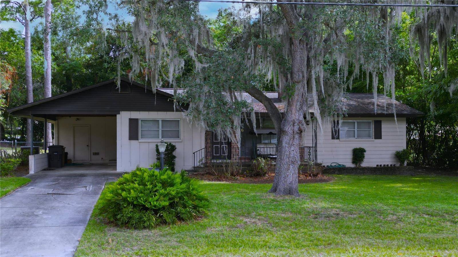 1607 NE 10TH ST, Ocala, FL 34470