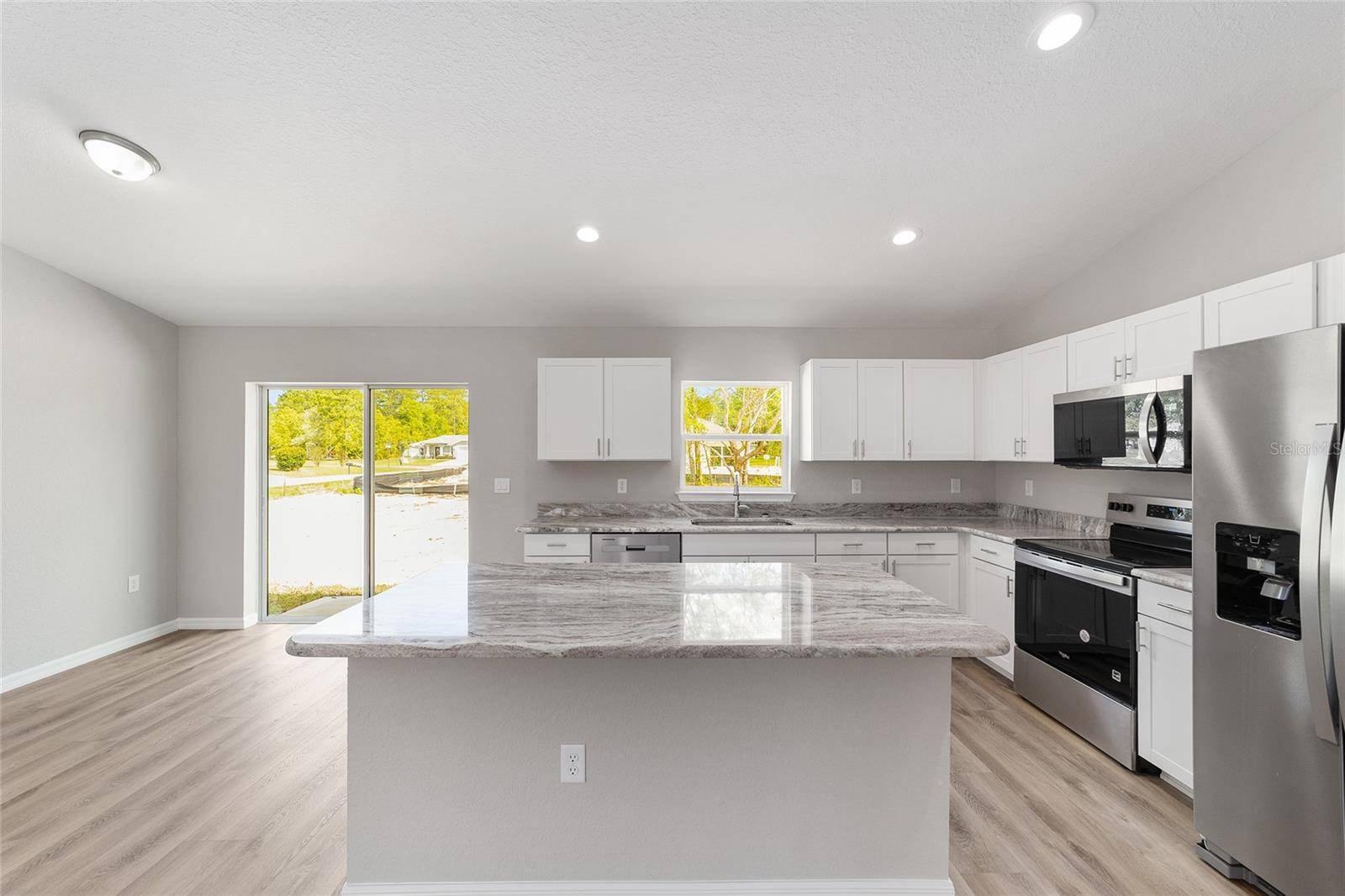 Citrus Springs, FL 34433,9692 N EMELLIA AVE