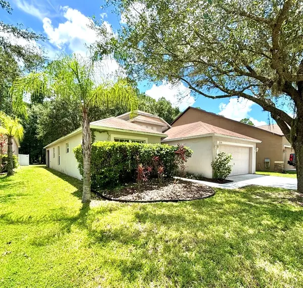 Zephyrhills, FL 33541,35216 MEADOW REACH DR