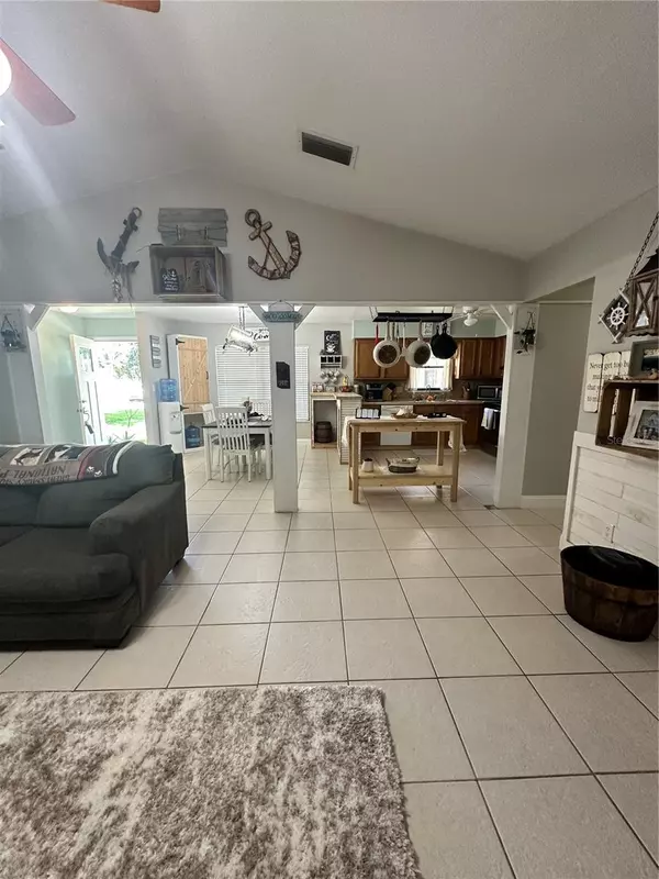 Ocala, FL 34480,4745 SE 37TH CT