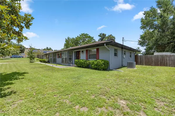 Ocala, FL 34480,4867 SE 33RD AVE