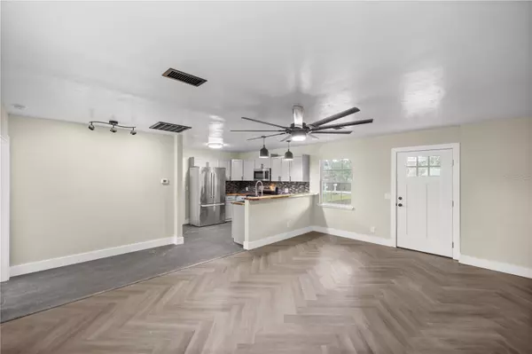Ocala, FL 34471,2921 SE 28TH RD