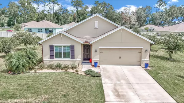 4951 NE 14TH PL, Ocala, FL 34470