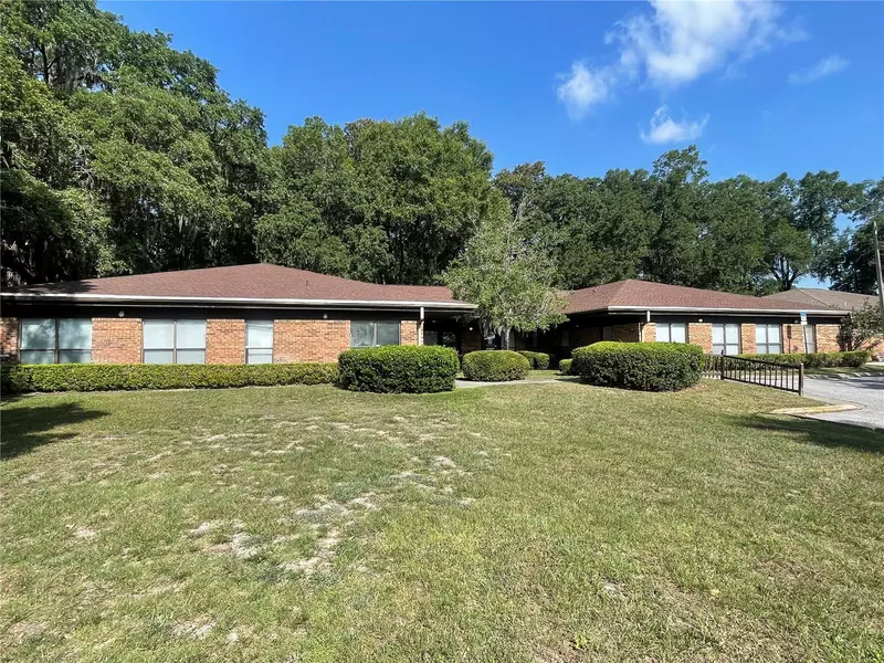 10252 SE US HIGHWAY 441 #3&4, Belleview, FL 34420