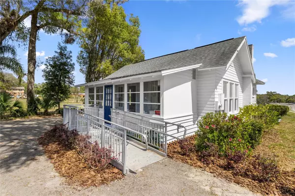 401 N DIXIE AVE, Fruitland Park, FL 34731