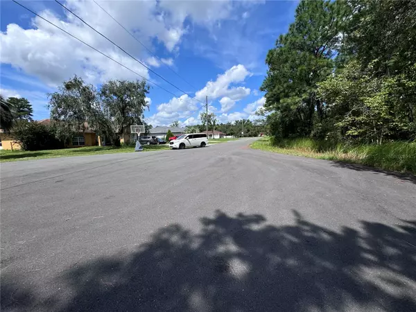 Ocala, FL 34472,OAK PASS LOOP