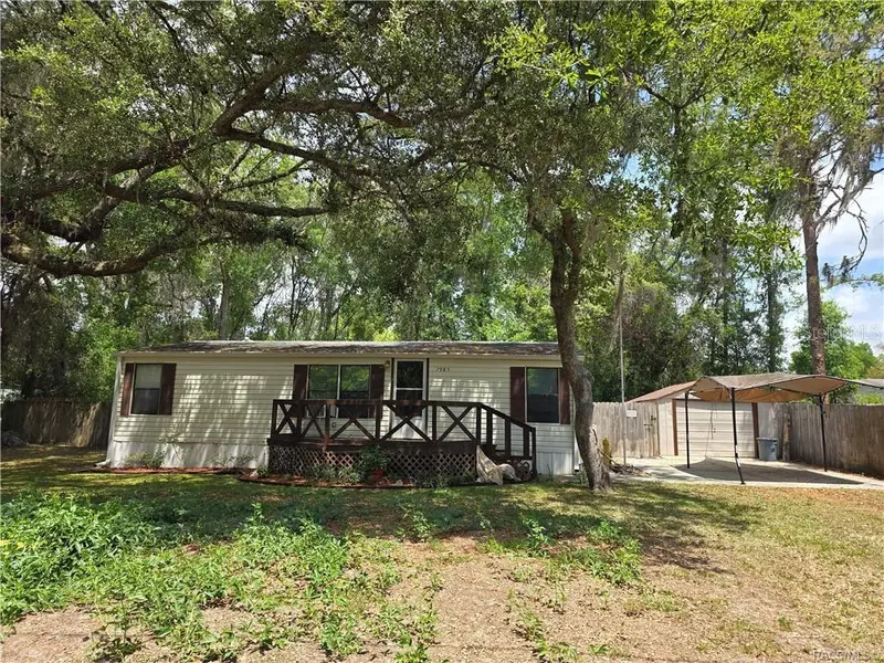 8009 E PEACOCK LN, Floral City, FL 34436