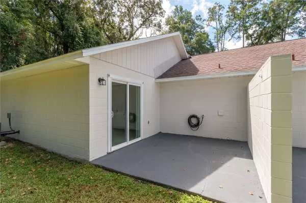 Ocala, FL 34471,711 SE 28TH PL