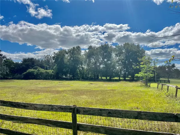 Summerfield, FL 34491,5890 SE 145TH ST