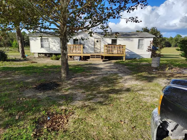 Bronson, FL 32621,9851 NE 60 ST