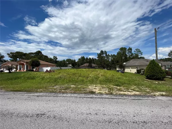 7045 HEMLOCK RD, Ocala, FL 34472