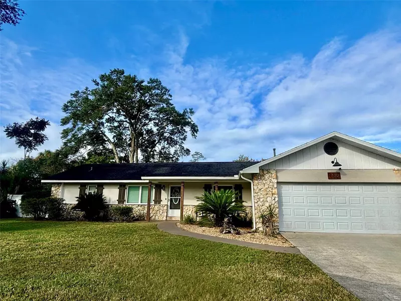 730 NE 18TH AVE, Ocala, FL 34470