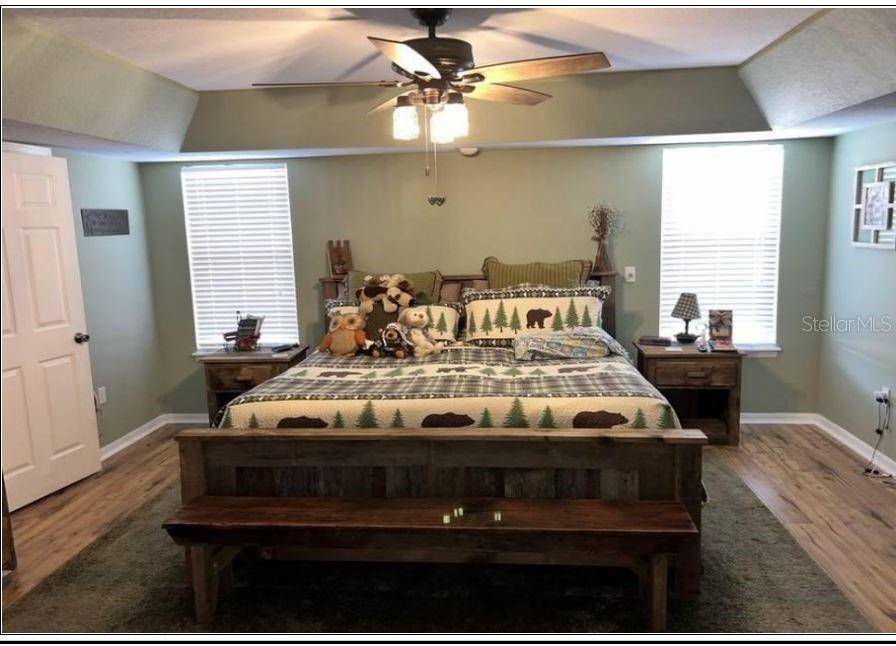 Silver Springs, FL 34488,727 NE 130TH TER