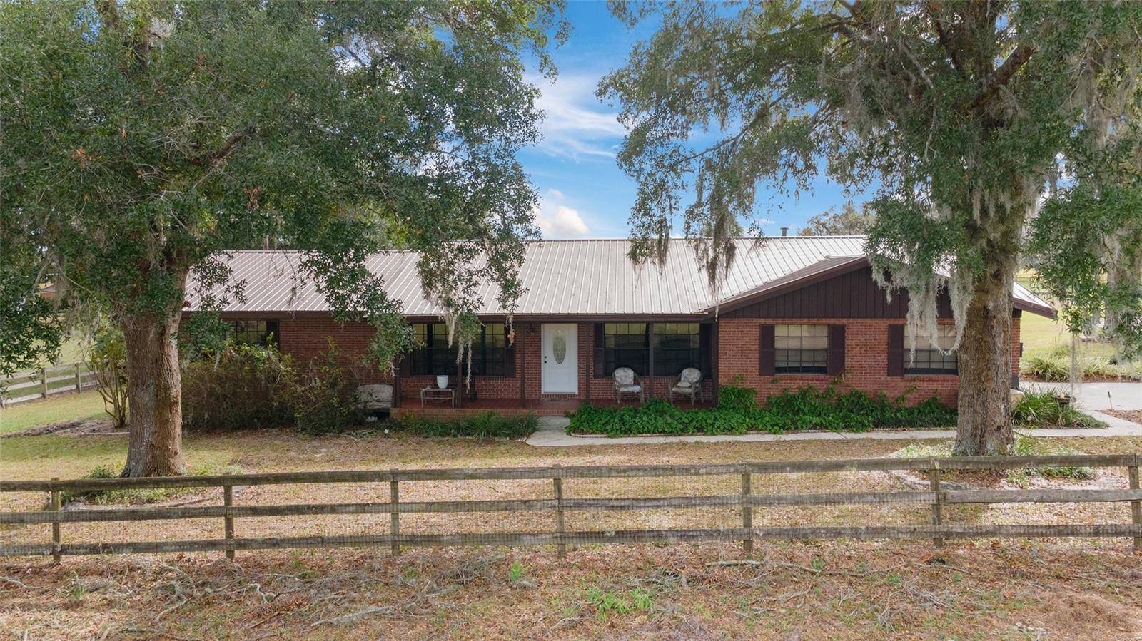 4540 W WOODLAWN ST, Dunnellon, FL 34433