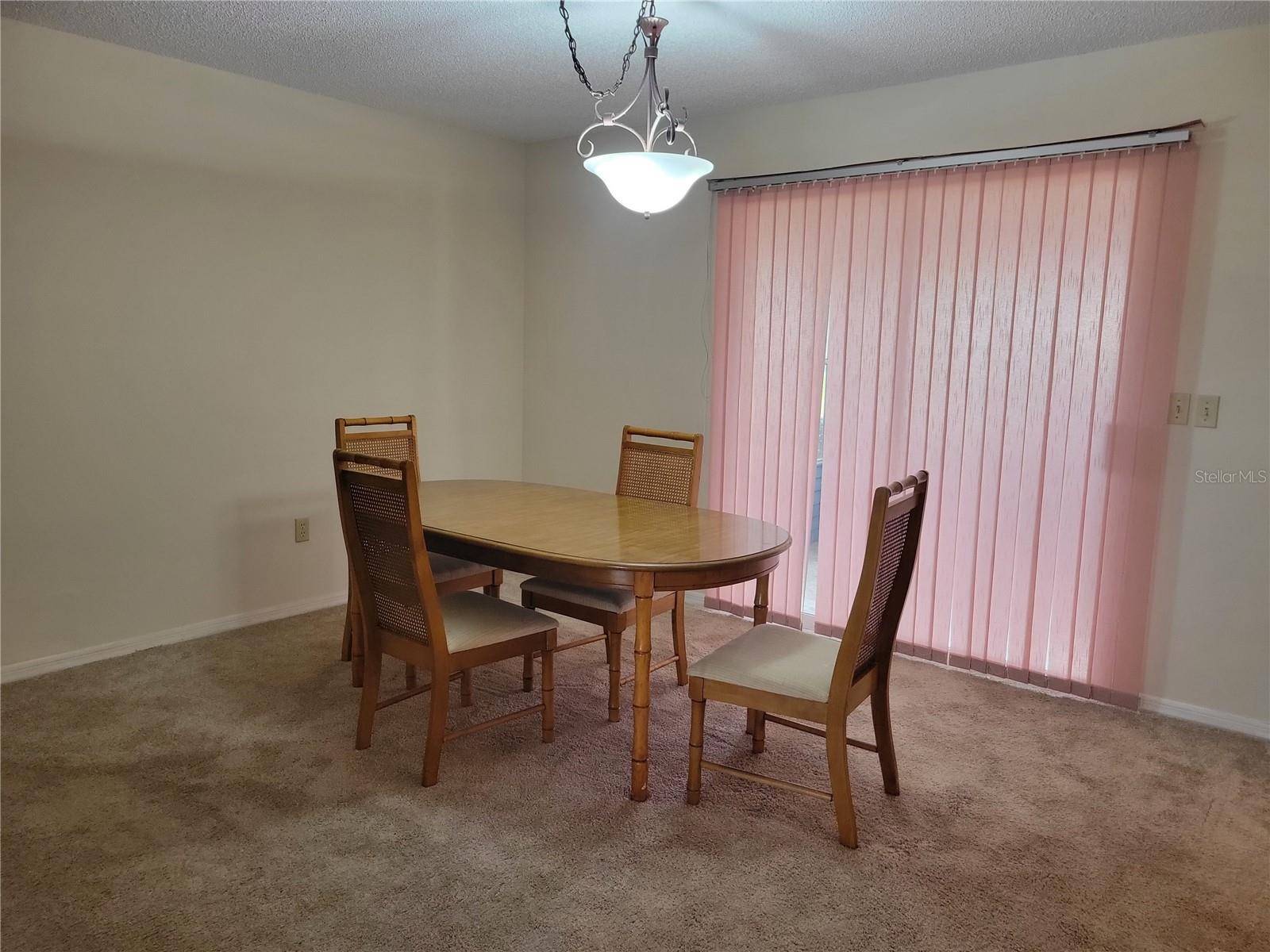 Ocala, FL 34476,6484 SW 108TH ST