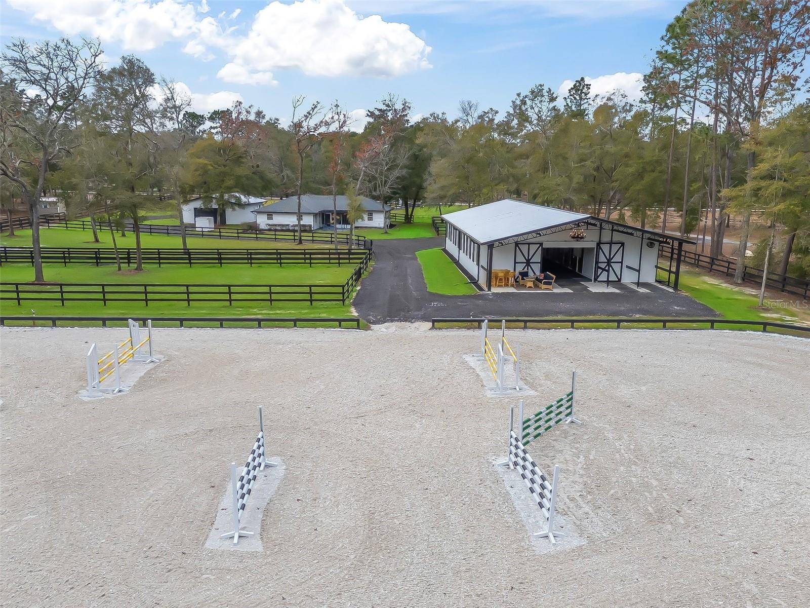 965 NW 73RD TER, Ocala, FL 34482