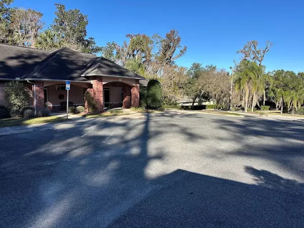 Ocala, FL 34471,311 SE 29TH PL