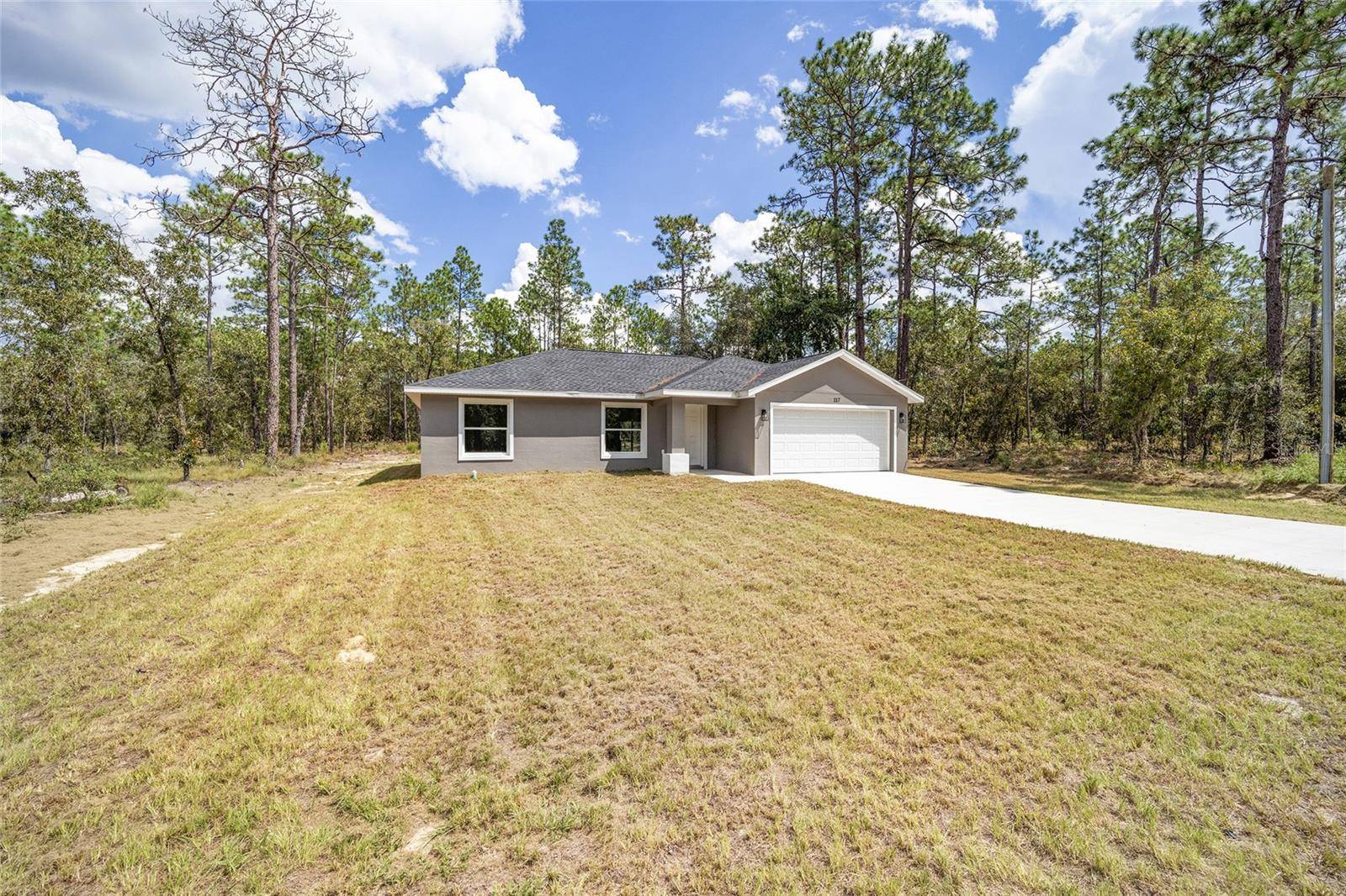 Dunnellon, FL 34431,117 NW SPARROW RD